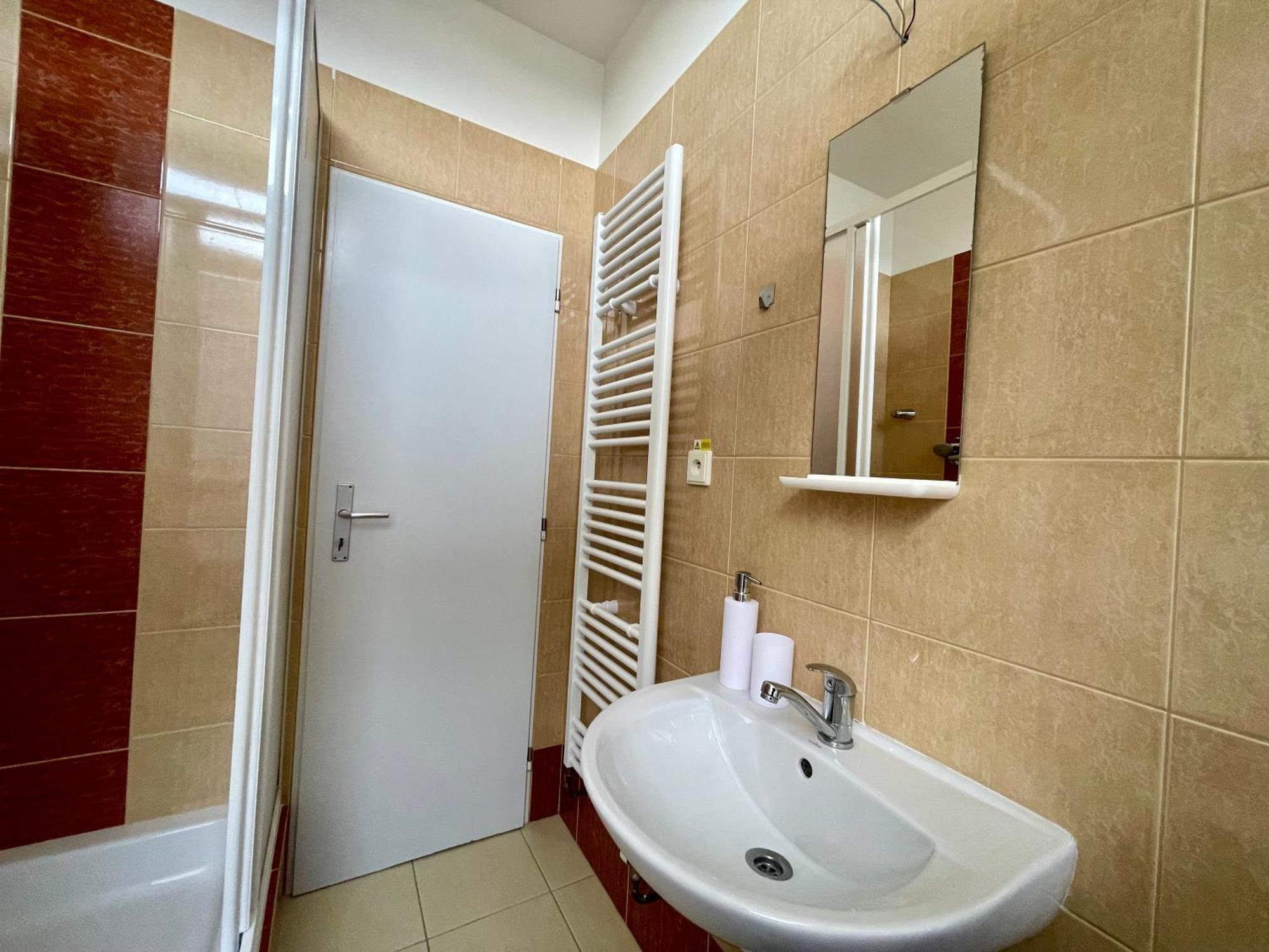 Apartmany Fit Gym Havířov Exteriör bild