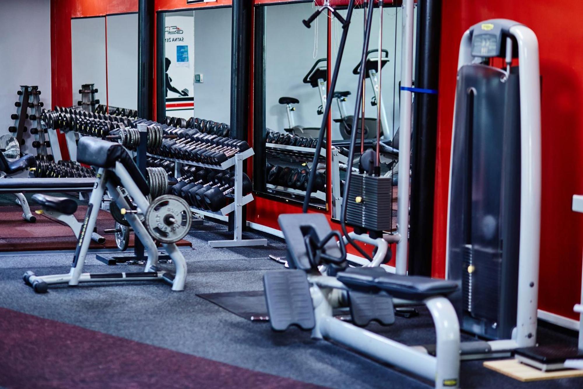 Apartmany Fit Gym Havířov Exteriör bild